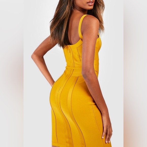 Mustard yellow bandage mini dress. Boohoo brand. Built not included. Size 12 - Picture 3 of 4